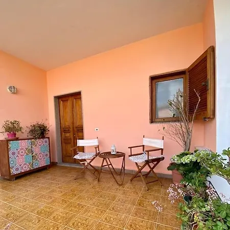 Lägenhet La Casa Del Maresciallo Olbia